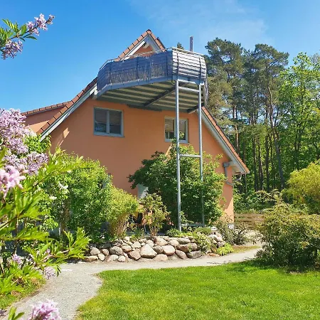 Ferienwohnung Am Wald - Ferienwohnung Nummer 04 * Klein Gelm