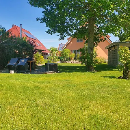 Apartment Am Wald 02 - Terrasse, Gartennutzung, Sauna