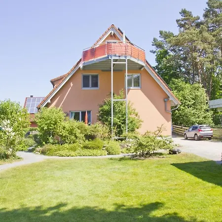 Am Wald 02 - Terrasse, Gartennutzung, Sauna Apartment *