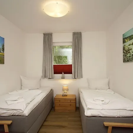 Ferienwohnung Am Wald - Ferienwohnung Nummer 04 * Klein Gelm