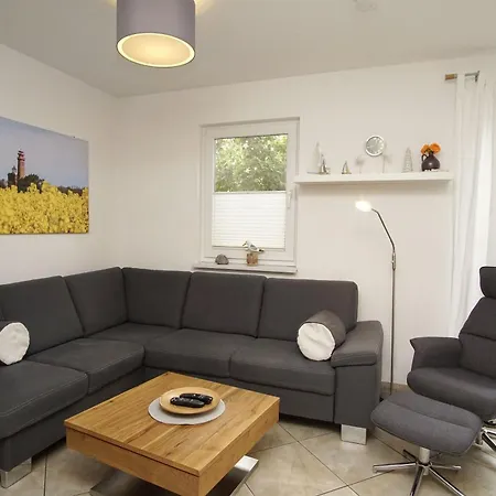 Ferienwohnung Am Wald - Ferienwohnung Nummer 04 *