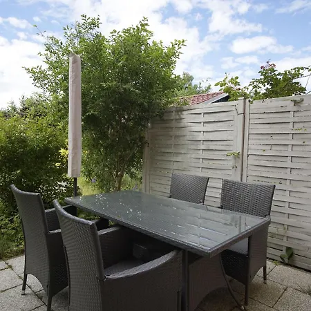 Ferienwohnung Am Wald - Ferienwohnung Nummer 04 *